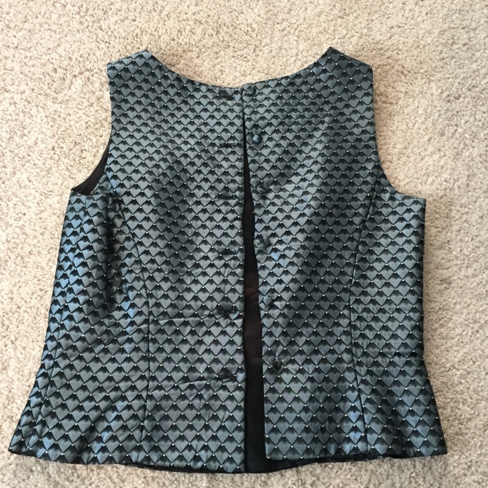 Shiny Metallic Top - Picture 5 of 10